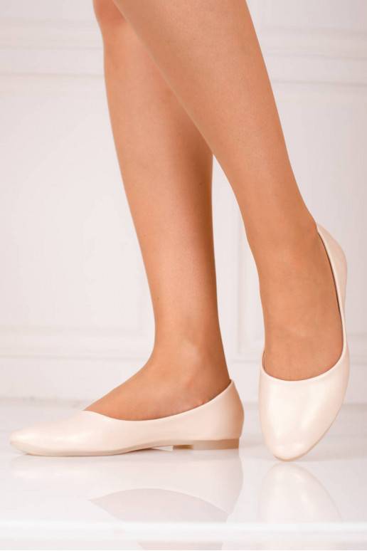 The classic model beige baleriny damskie Shelovet