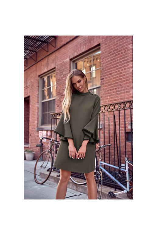 Klasikinė suknelė su dailiomis...