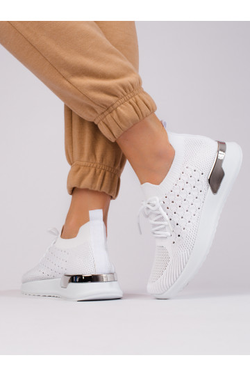 White color  sneakers Shelovet 2