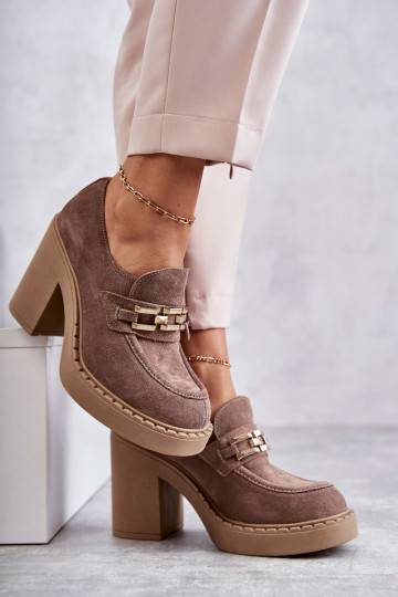 Suede shoes on a massive post Beige Jaime 2