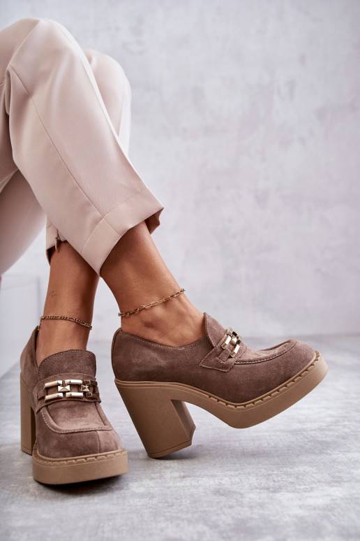 Suede shoes on a massive post Beige Jaime