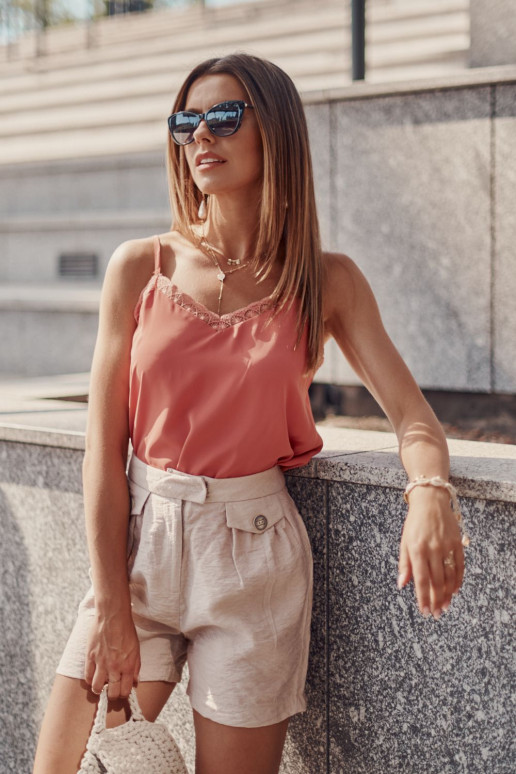 Shorts cappuccino color