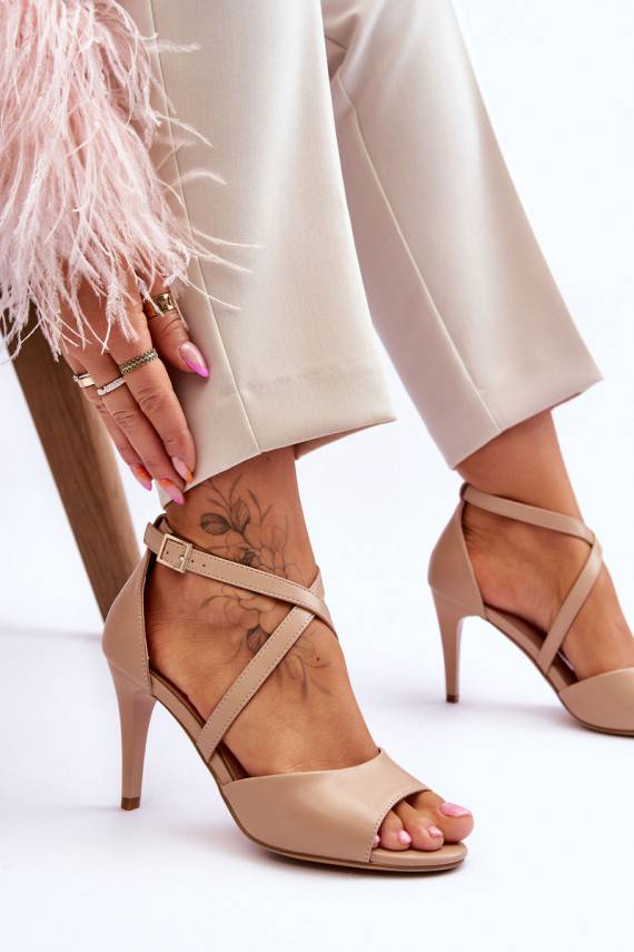 Fashionable Sandals On A High Heel Dark beige Loressa