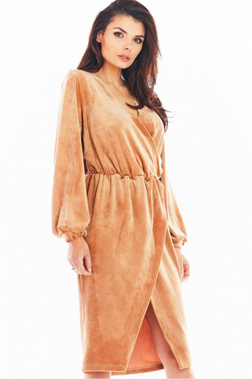 Vakarinė veliūrinė suknelė...