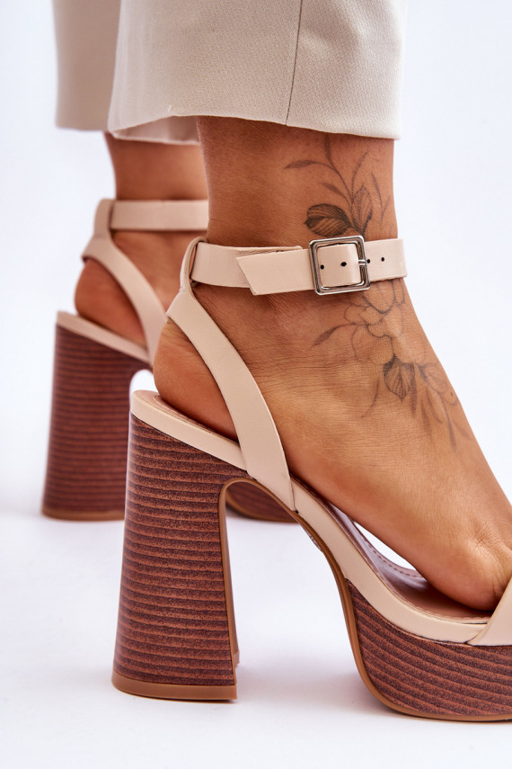 Leather Sandals On A Chunky Platform Beige Marina