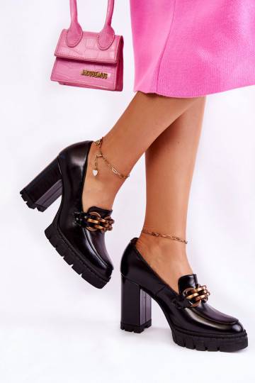 Leather Pumps On The Platform And A Bar Lewski Shoes 3197 Black 2