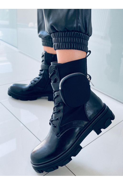 Boots  VICTOR BLACK