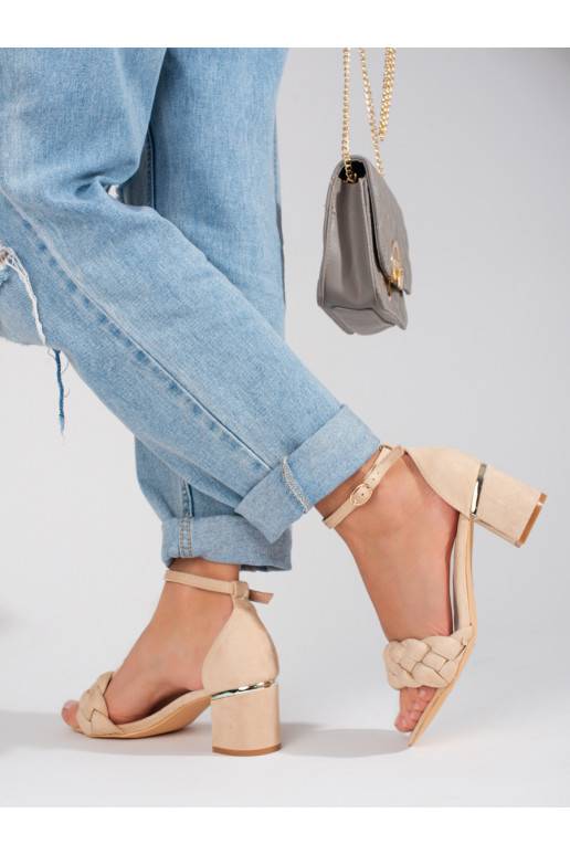 beige  sandals on the heel Shelovet 