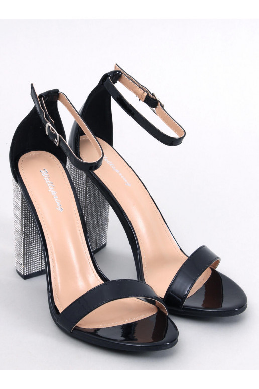 sandals  YANCEY BLACK