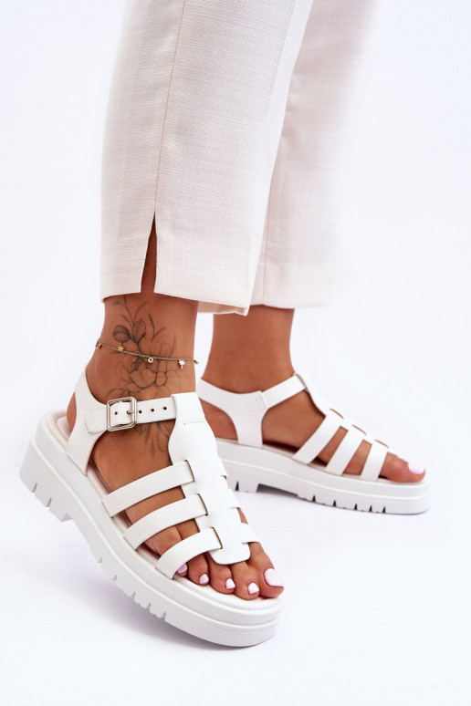 Leather Flat Sandals with Straps White Diosa