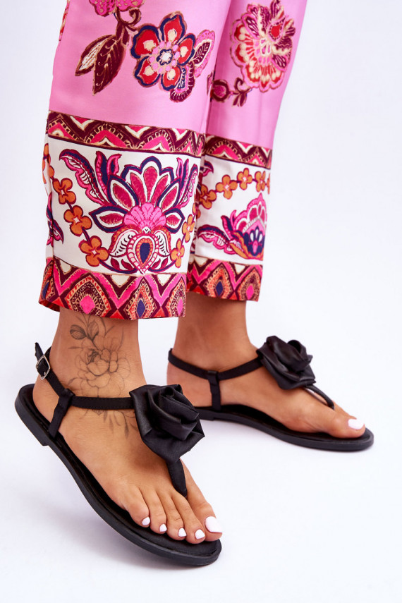 Women's Flip Flops With Fabric Rose Black Carisma