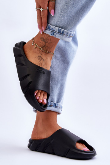 Women's Light Foam Big Star Slippers Black 2