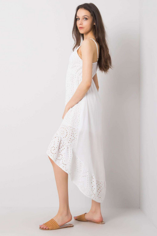 Laisvalaikio suknelė baltos spalvos...