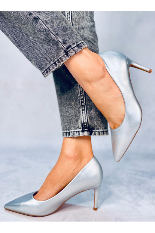 high-heeled shoes  SHANNON SILVER