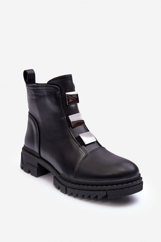 Leather Boots On Flat Heel Black Azulenn