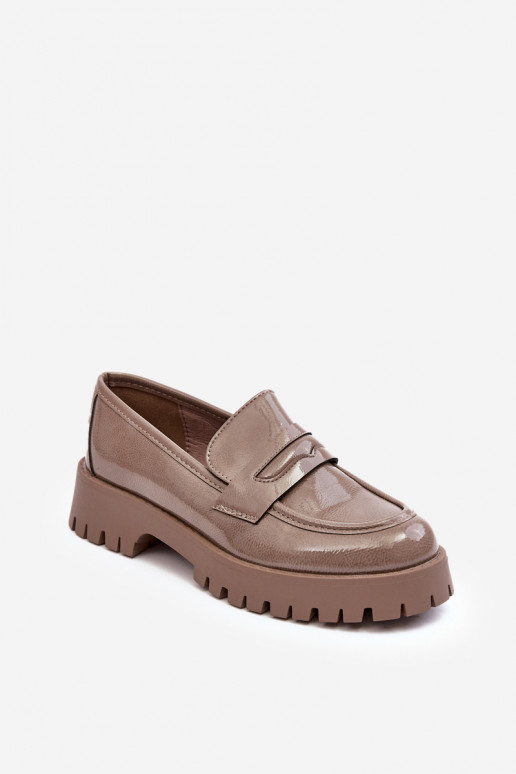 Lacquered Loafers on Flat Heel Beige Jannah