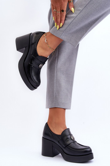 Women's Leather Half Boots on Heel Black Dunadia 2