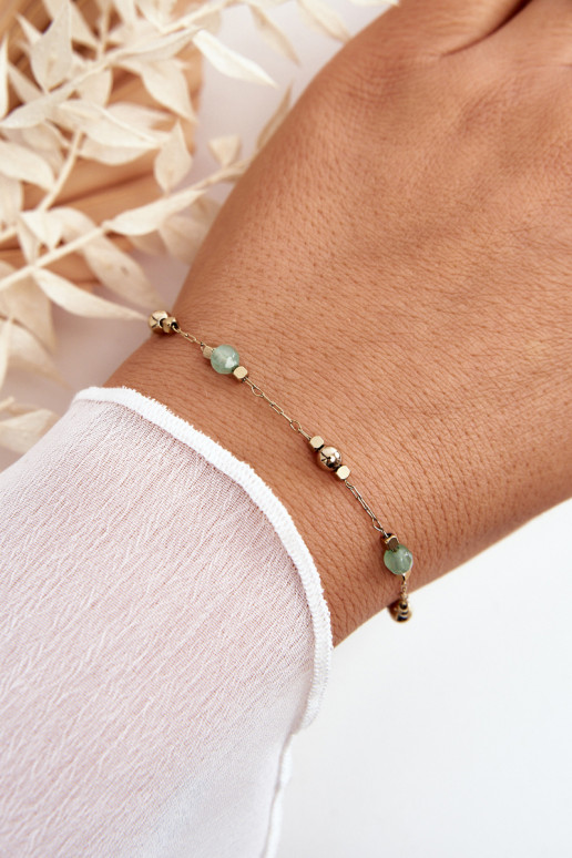 Classic Bracelet With Green Beads Gold