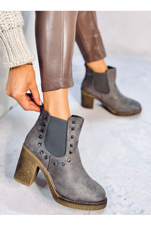 Boots with a wide heel HIDALGO GREY