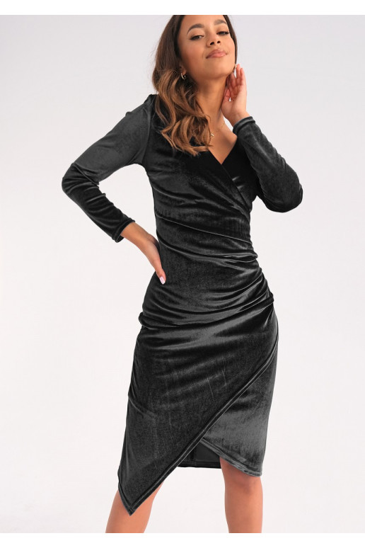 Elena - fitted black velvet dress