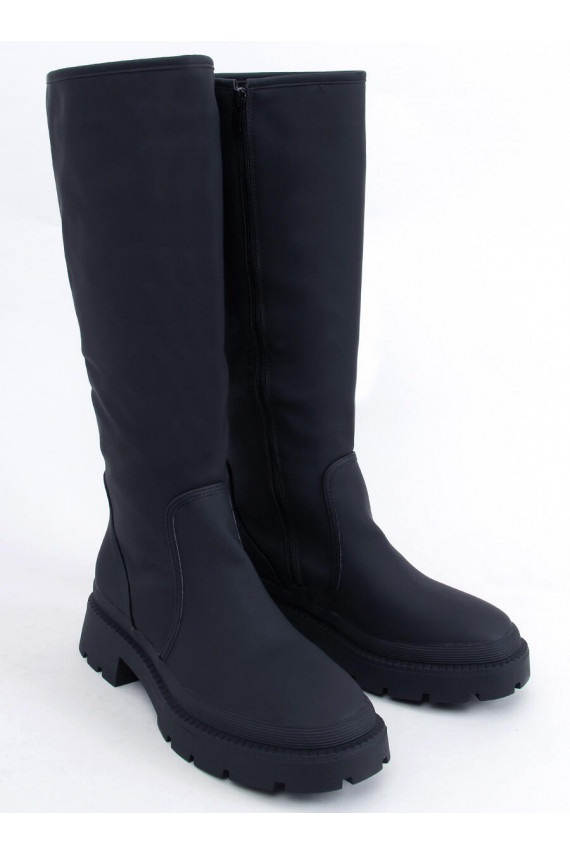 boots  PIONTER BLACK
