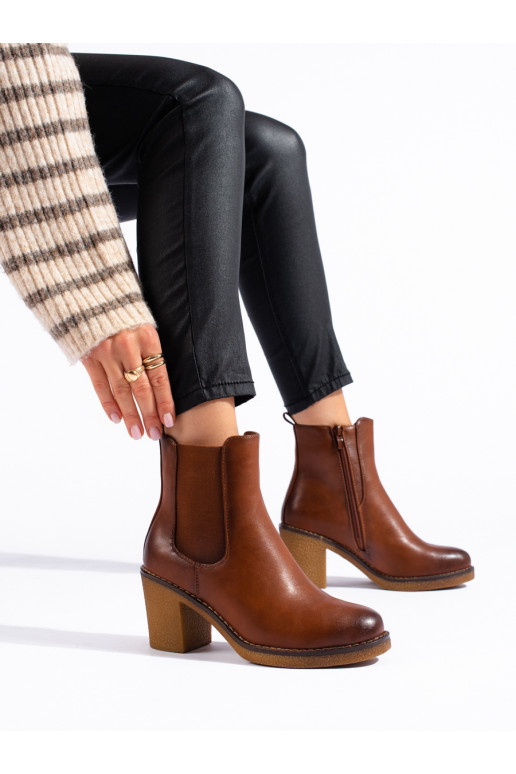 The classic model Brown color  Shelovet