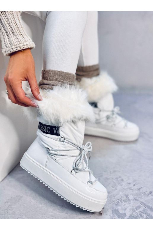 snow boots with fur KENDALS WHITE