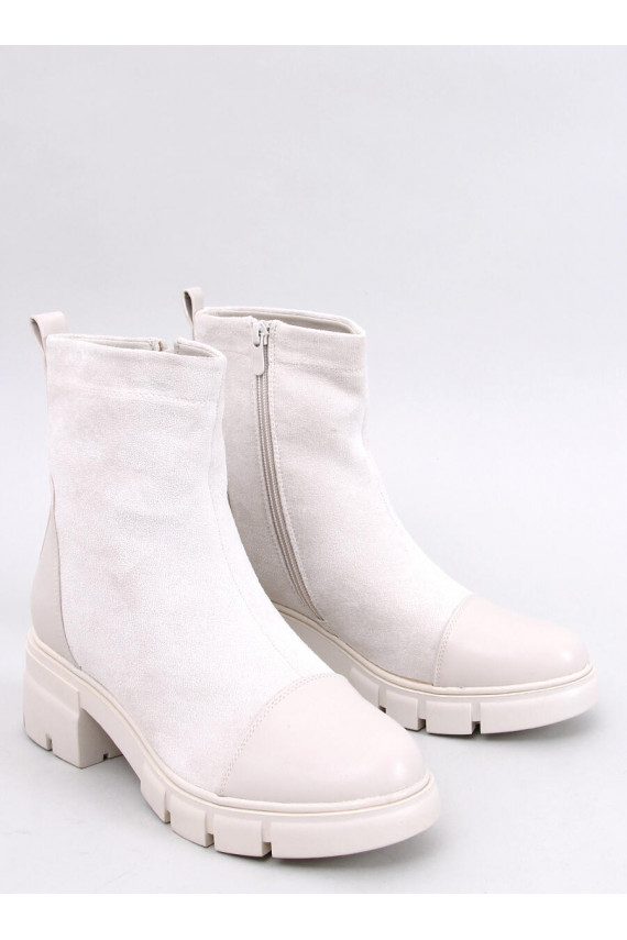 Boots with a wide heel OLSON BEIGE