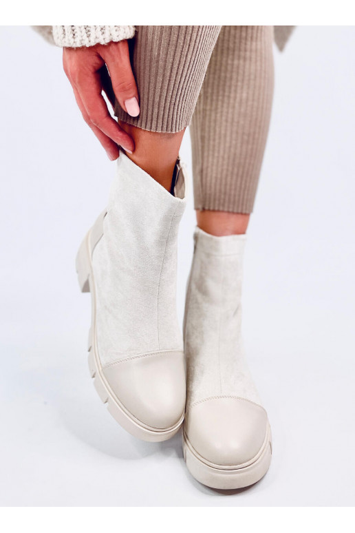 Boots with a wide heel OLSON BEIGE