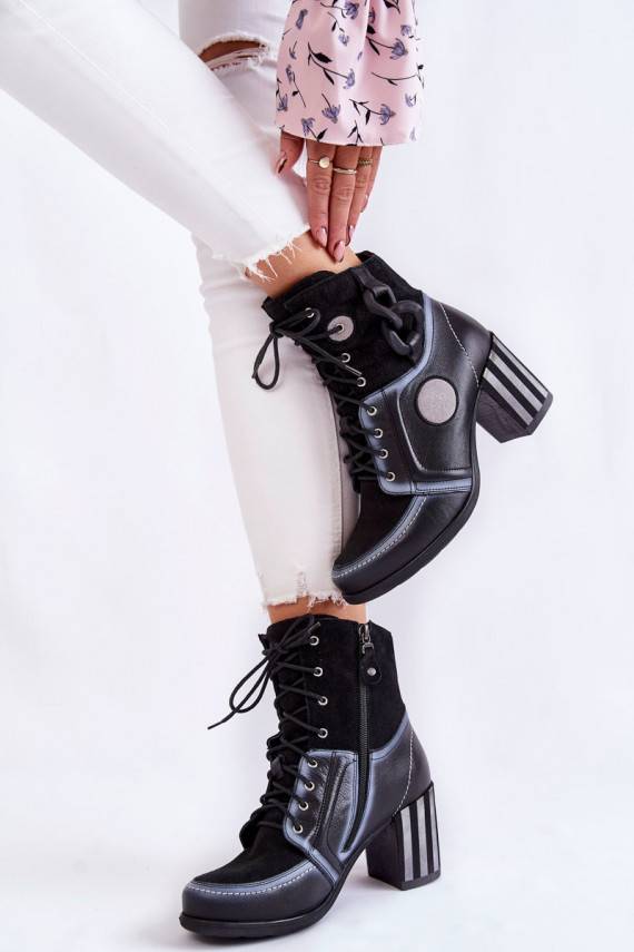 Women's leather boots Maciejka 05599-01 Black