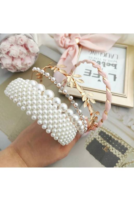 Hair bow with pearls  O429 Hair bow with pearls  O429