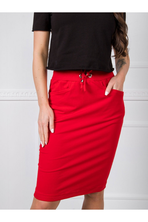 Sportinio stiliaus raudonas sijonas Ava