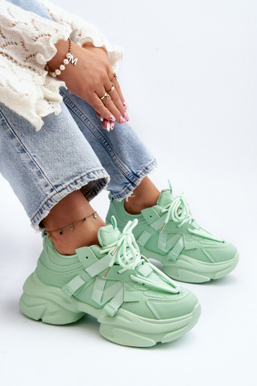Women's sneakers on a chunky sole green Windamella