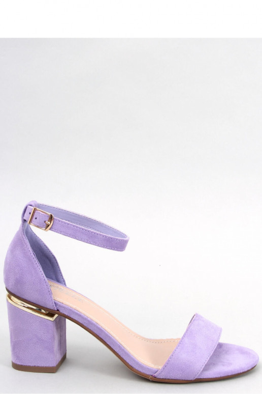 Stilingos aukštakulnės basutės...