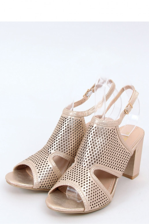 Aukštakulnės basutės Inello