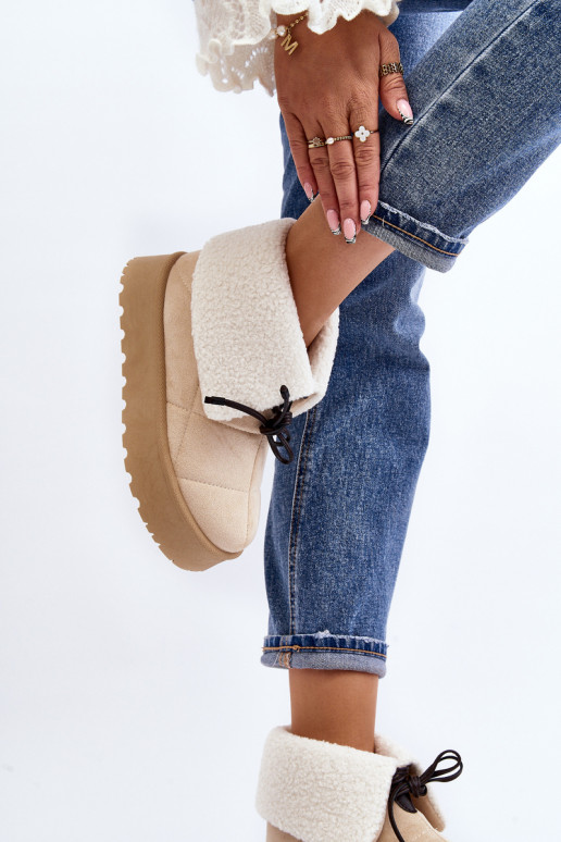 Snow boots on platform with fur light beige Olimuka Snow boots on platform with fur light beige Olimuka