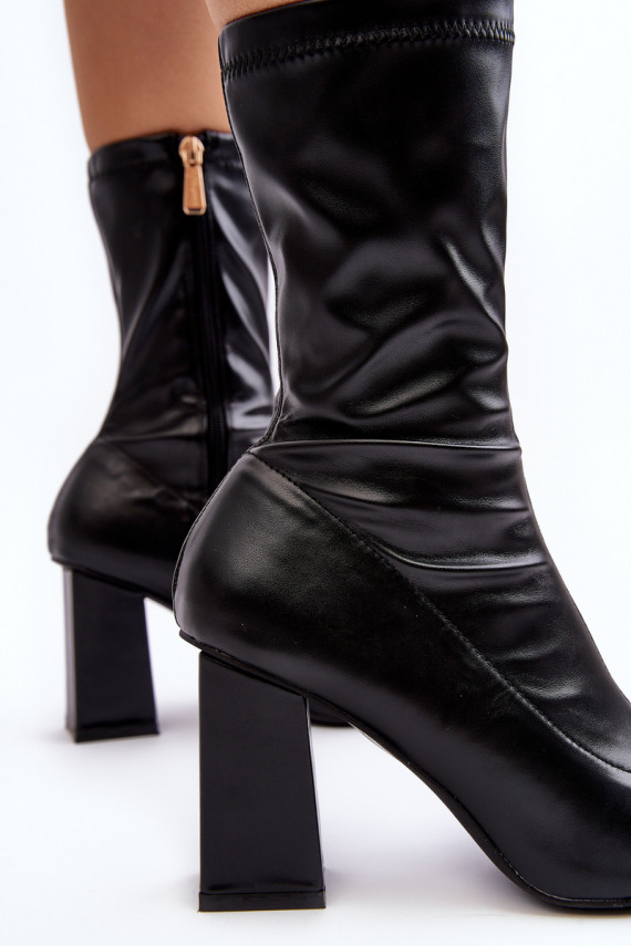 Women's ankle boots with square toe and stiletto heel black Glavina