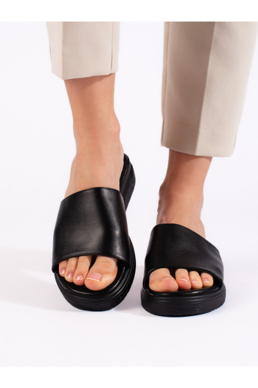 black slippers  