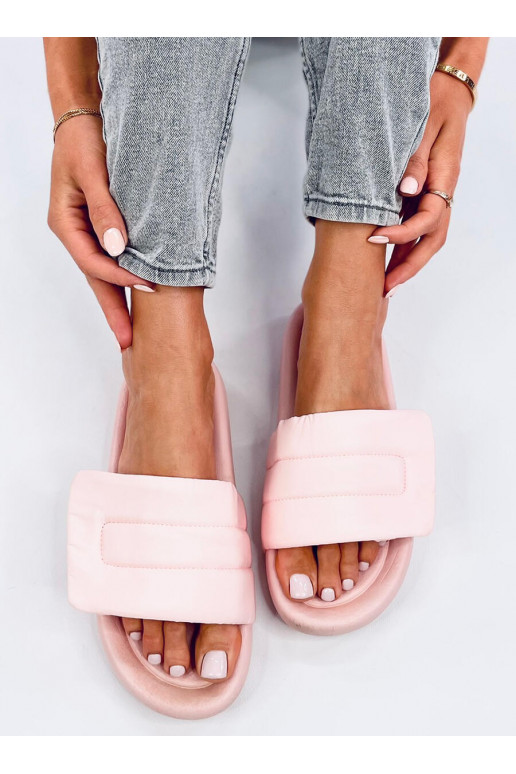 Slippers  CUETO PINK