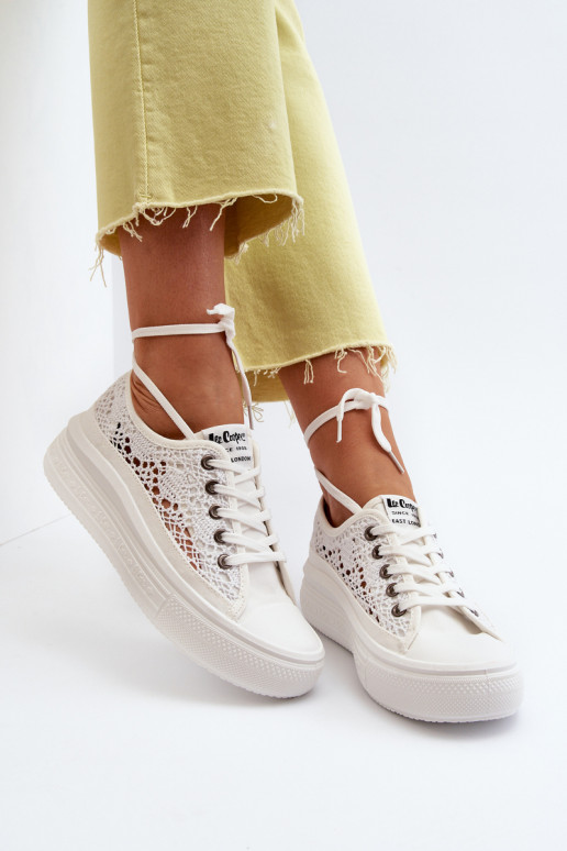 Women's Lace Sneakers Lee Cooper LCW-23-44-1617 White Women's Lace Sneakers Lee Cooper LCW-23-44-1617 White