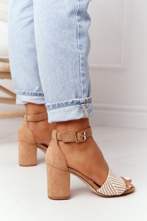 Sandals With Braided Upper On A Bar Light Brown Honeymoon Sandals With Braided Upper On A Bar Light Brown Honeymoon