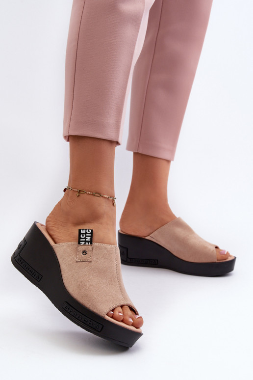 Women's Wedge Sandals Beige Vleni