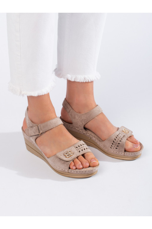 beige of suede sandals 