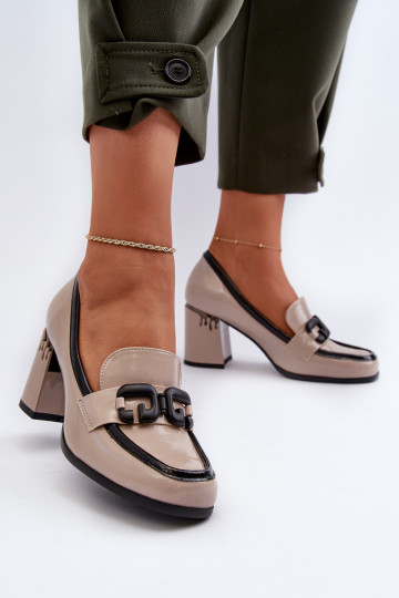 Women's Patent Leather Pumps in Beige