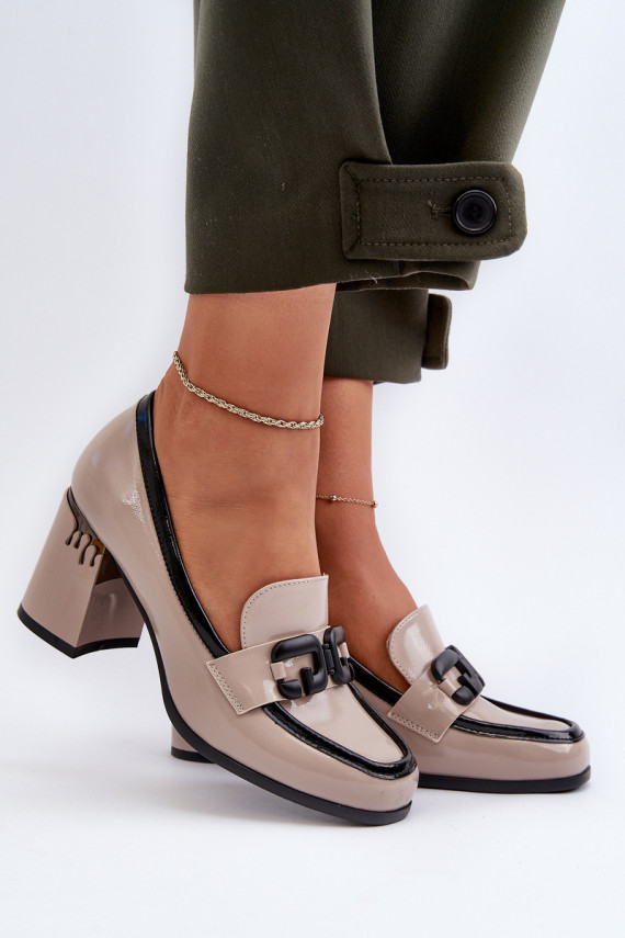 Women's Patent Leather Pumps in Beige