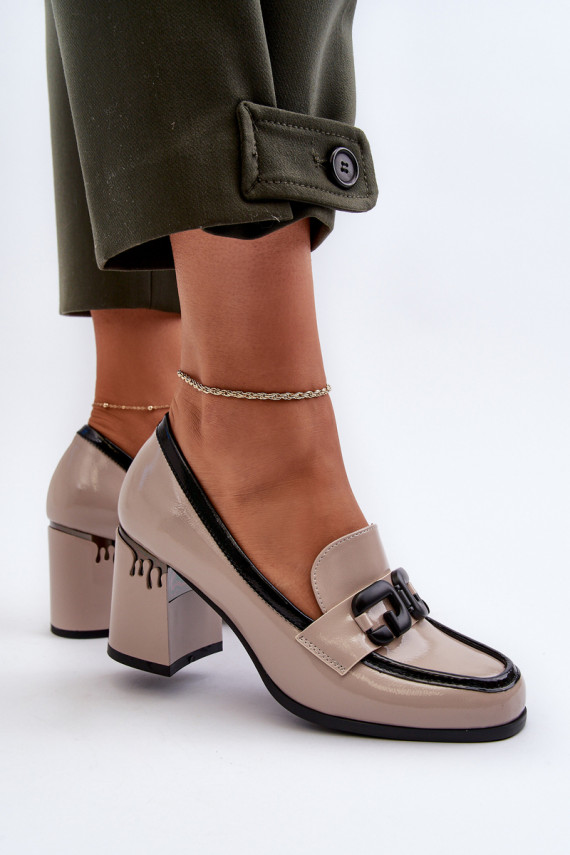 Women's Patent Leather Pumps in Beige