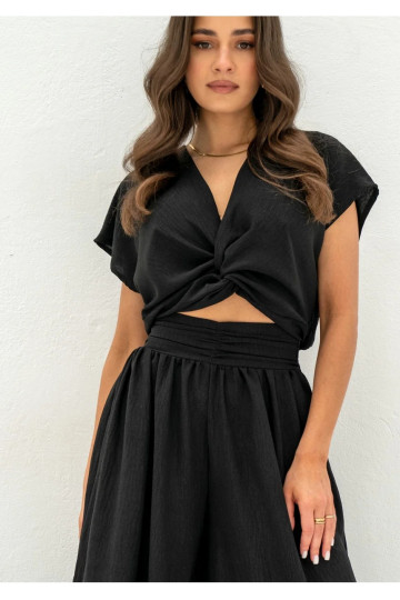 Musso - black blouse