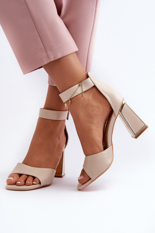 Elegant Women's Sandals with Block Heel Beige Rosazara Elegant Women's Sandals with Block Heel Beige Rosazara