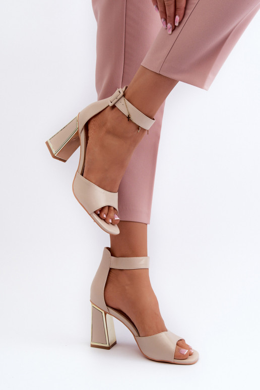 Elegant Women's Sandals with Block Heel Beige Rosazara Elegant Women's Sandals with Block Heel Beige Rosazara