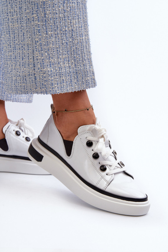 White Leather Women's Lacquered Sneakers D&A LR535